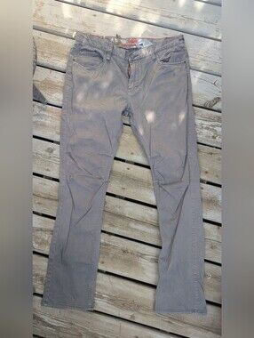 Altamont.Andrew reynolds. Grey Jean.